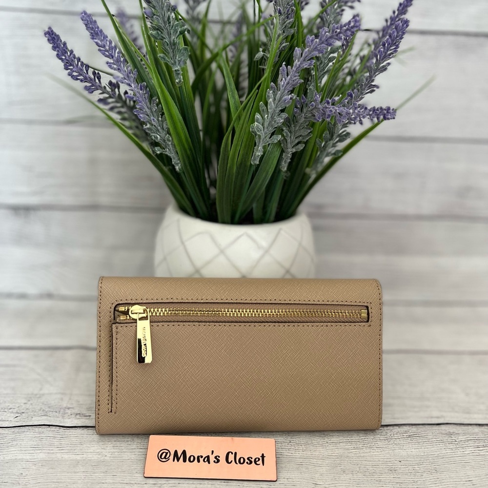 🦋Michael Kors Trifold Wallet - Picture 3 of 6
